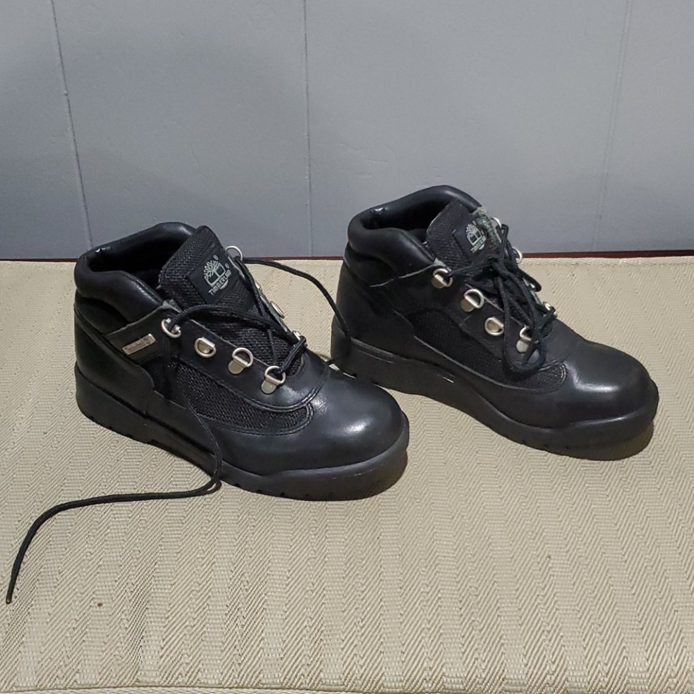 Timberland Boots - Picture 2 of 6